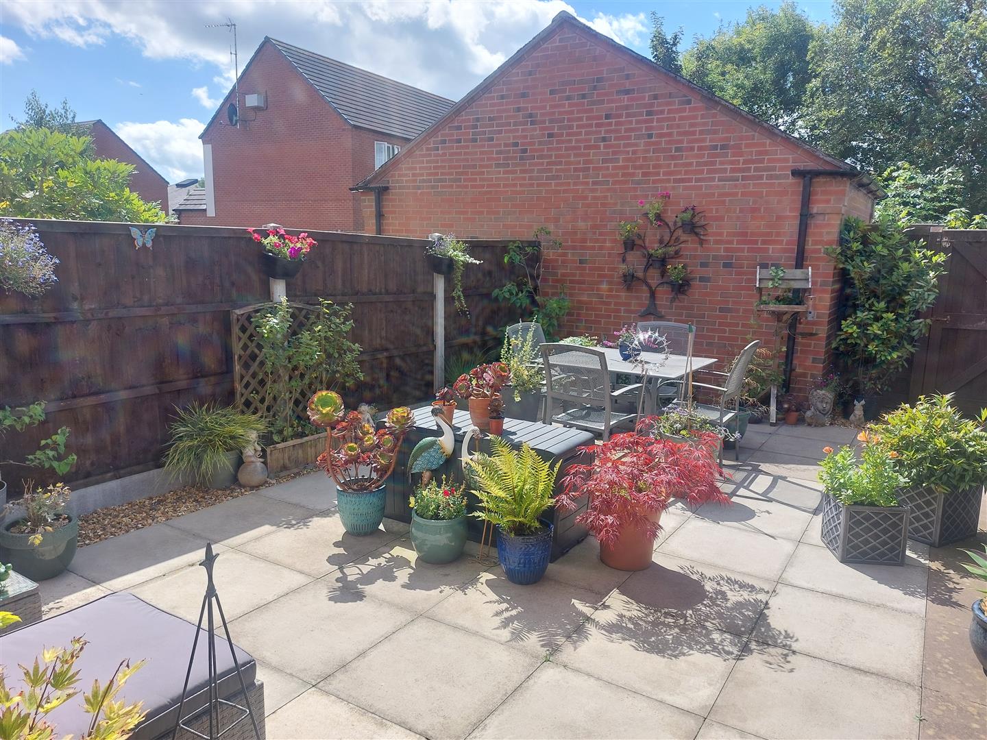 5 Dickins Meadow, Shrewsbury, SY4 5FD For Sale